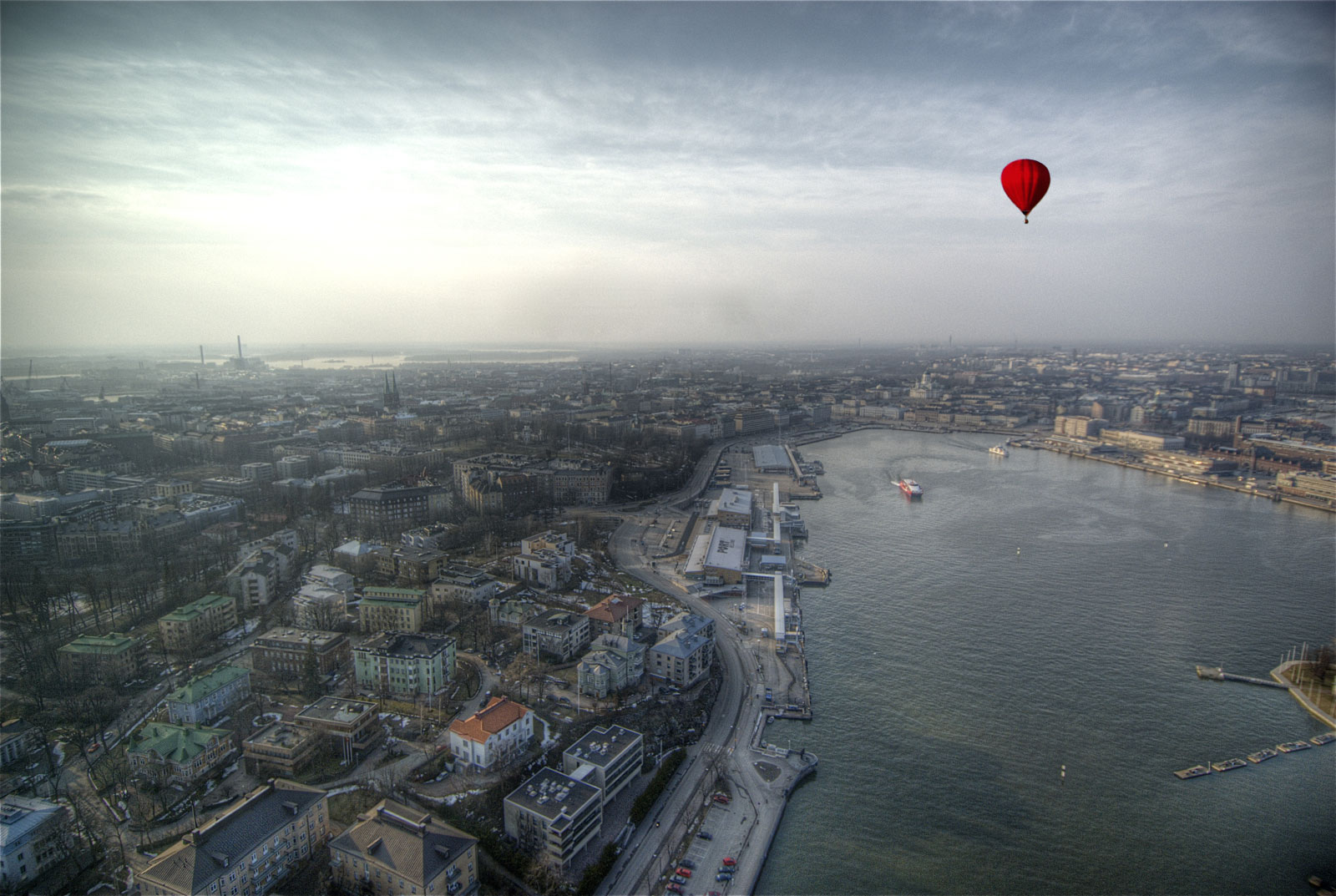 Red Balloon Pics